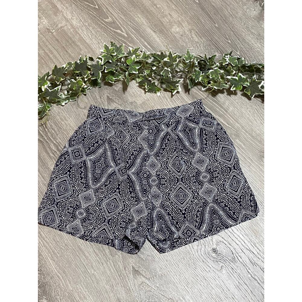 H&m Shorts